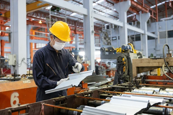 ISO 9001, ISO 14001 and ISO 45001 management system certificates for Tongyong Hardware Industrial